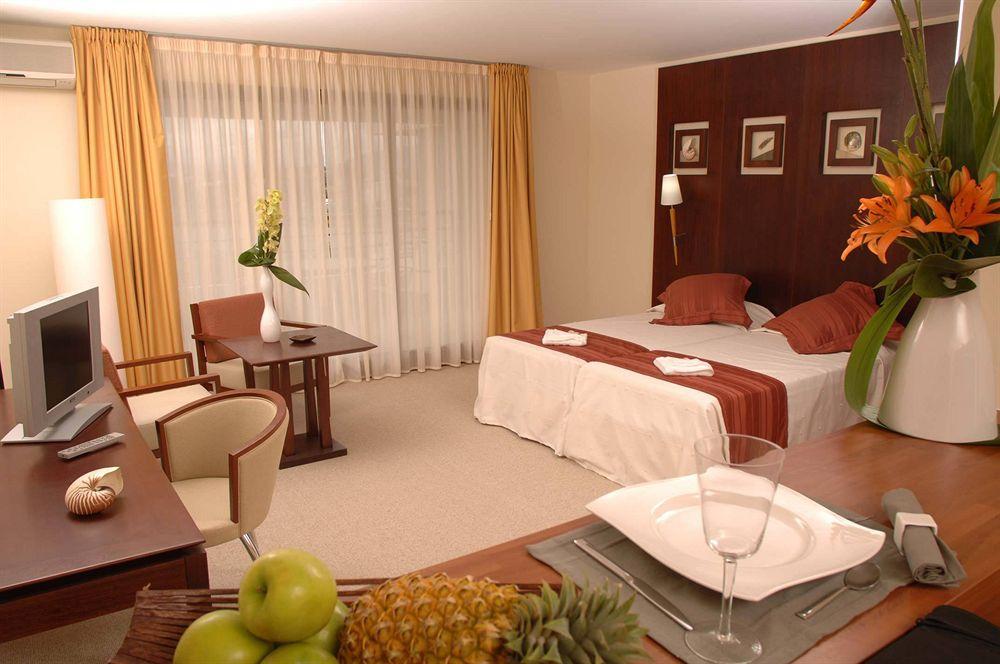 รามาด้า โฮเต็ล แอนด์ สวีทส์ โนเม Hotel นูเมีย ภายนอก รูปภาพ