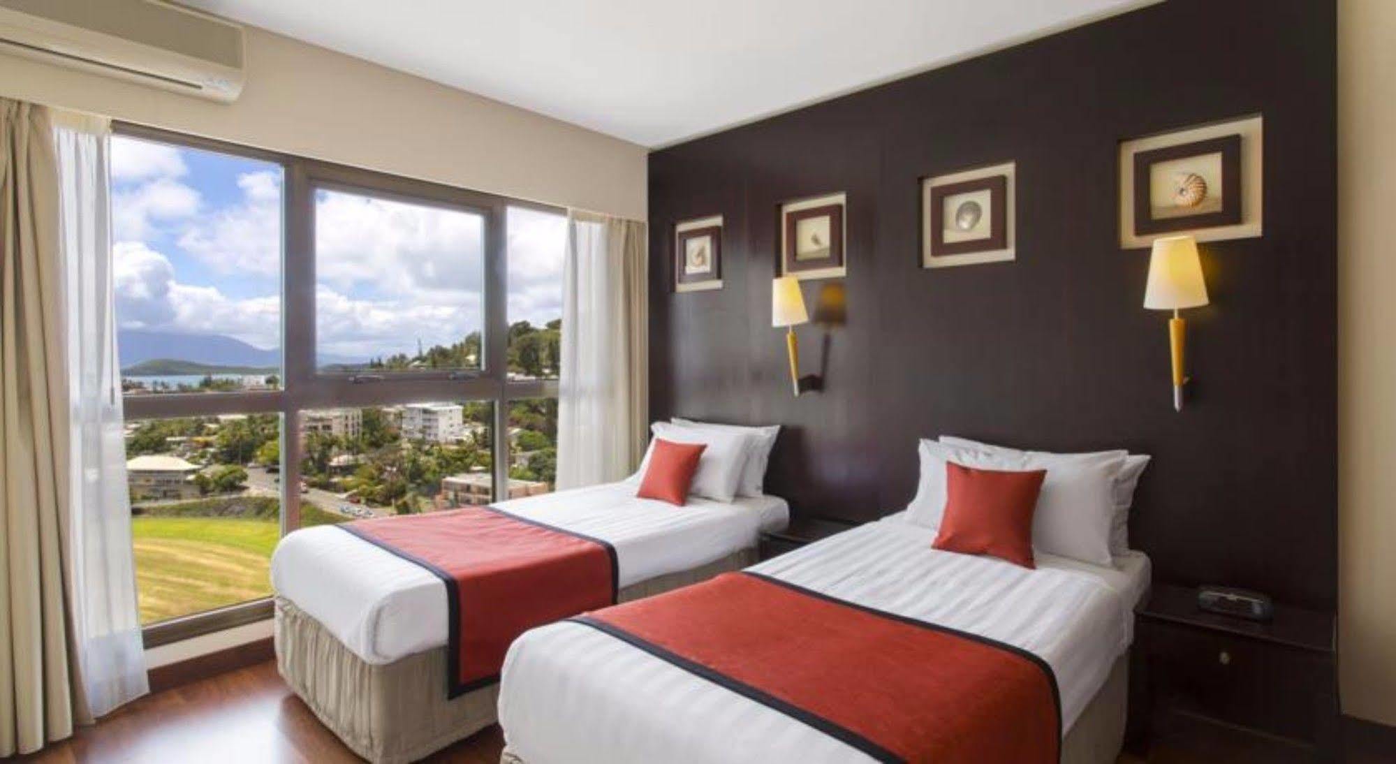 รามาด้า โฮเต็ล แอนด์ สวีทส์ โนเม Hotel นูเมีย ภายนอก รูปภาพ