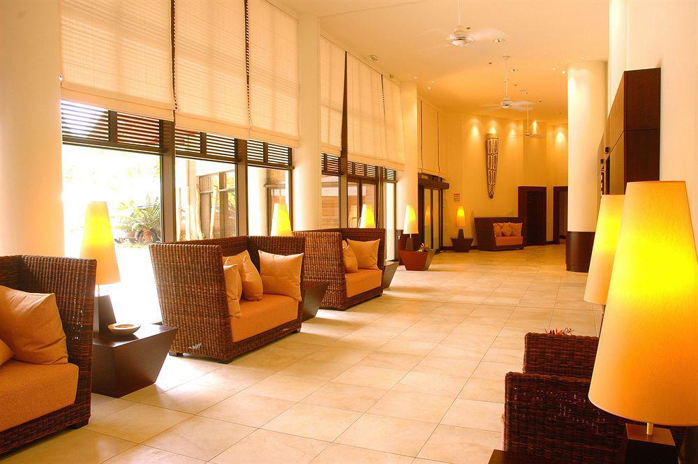 รามาด้า โฮเต็ล แอนด์ สวีทส์ โนเม Hotel นูเมีย ภายนอก รูปภาพ